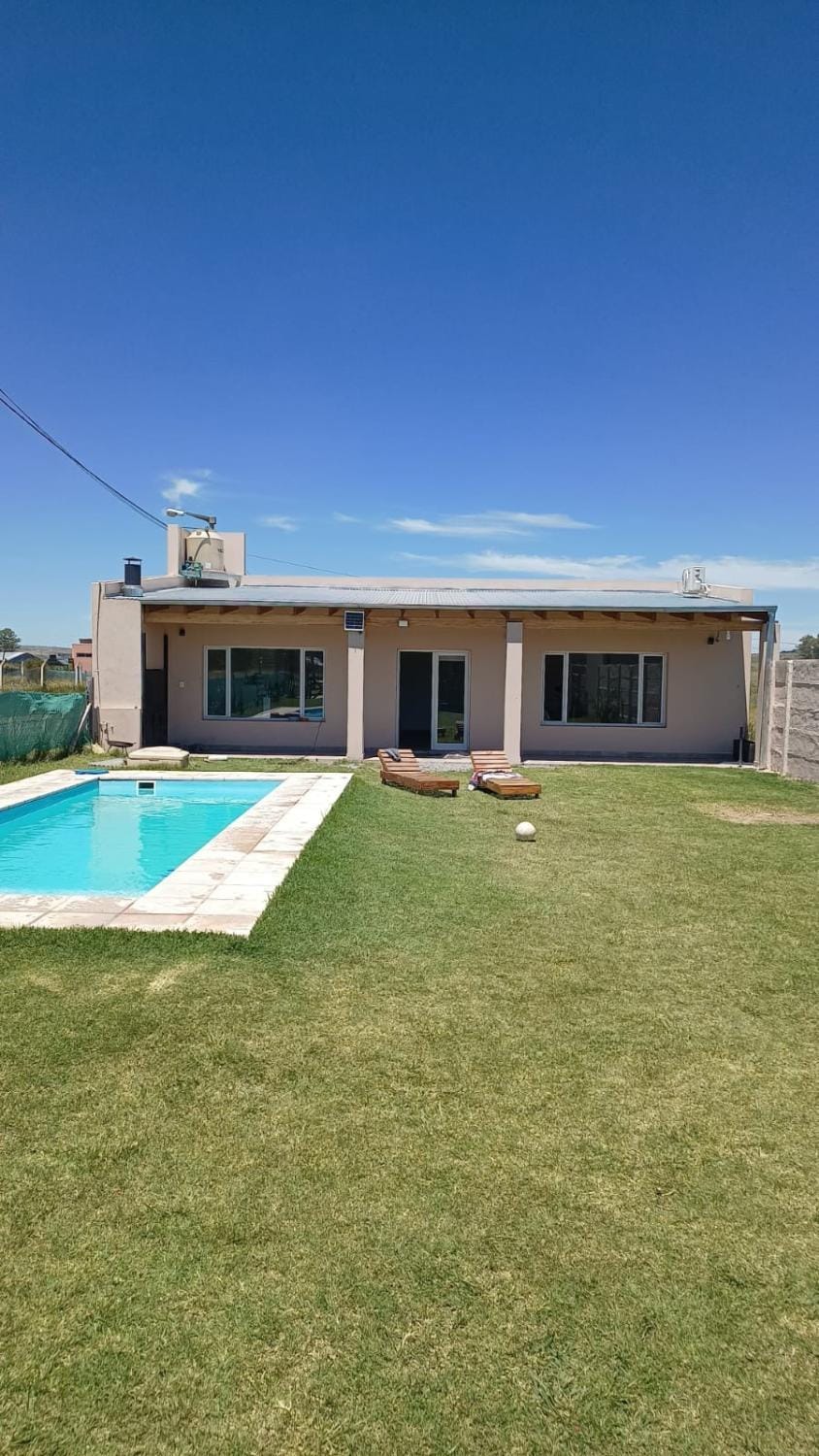 Off site, Garden, Swimming pool