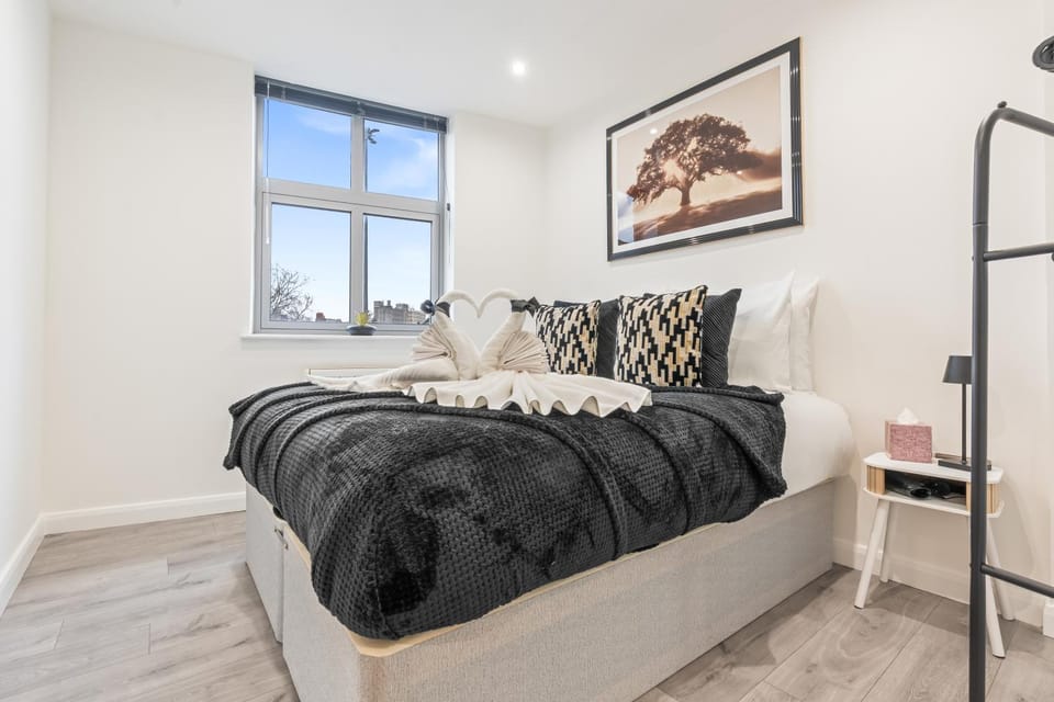 The Viridian Vault Leicester, City Centre Apartment, Free WiFi, Netflix , Parking Apartment in Leicester