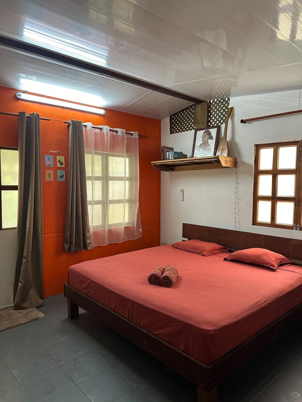 Bed, Bedroom, air conditioner
