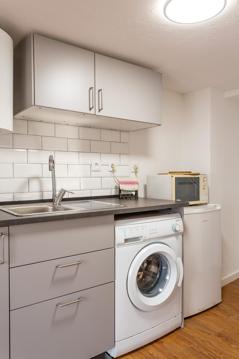 Alfama Pateo Studio Apartment in Lisbon