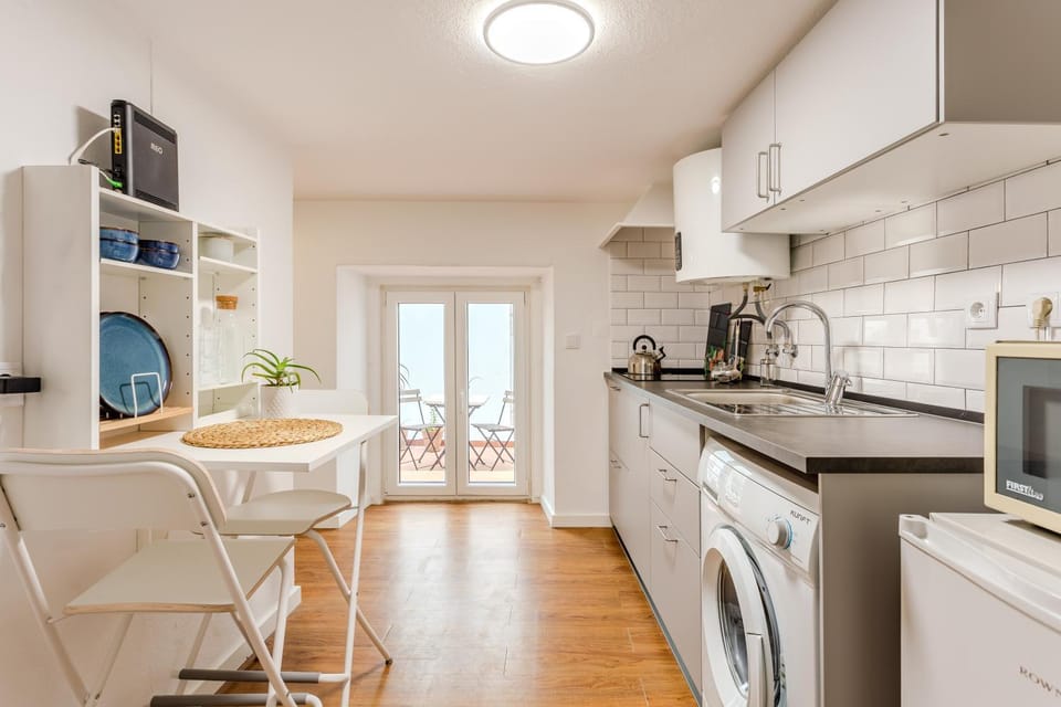 Alfama Pateo Studio Apartment in Lisbon