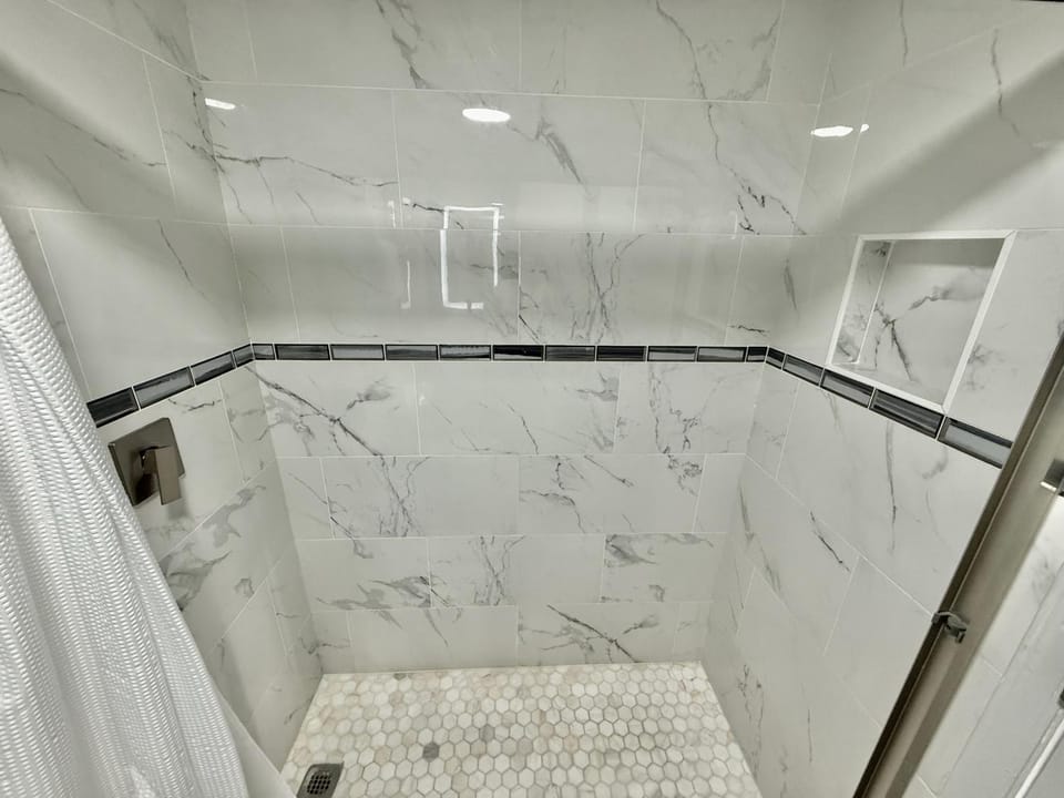 Entire condo near Universal Studios in Orlando - Free Resort Access Apartment hotel in Orlando