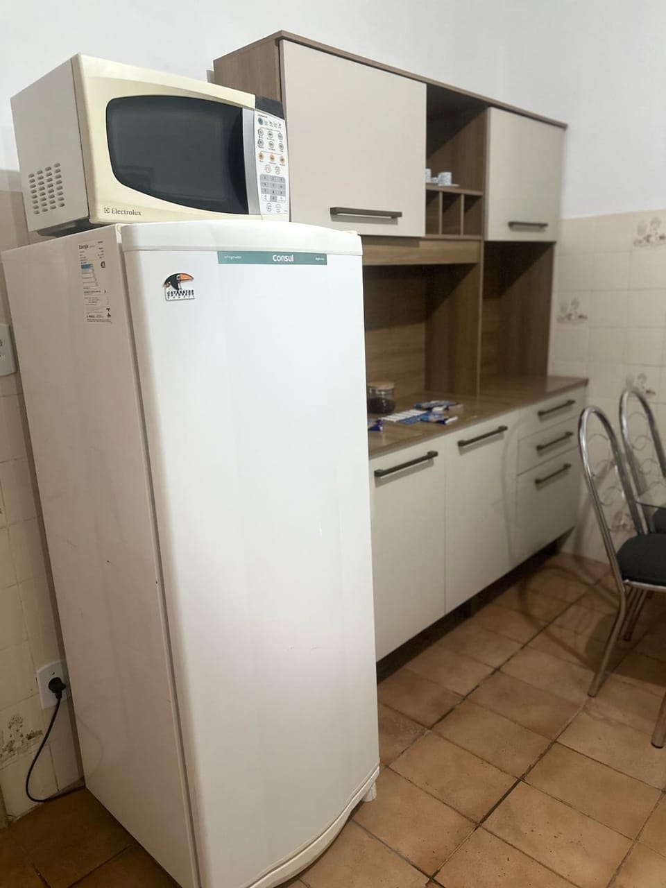 Kitchen or kitchenette, microwave, oven, pet friendly, stove
