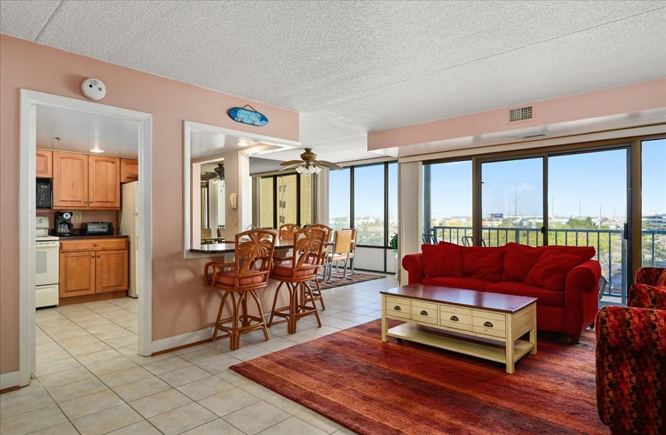 Ocean Front Capri Condo with Indoor Pool and Much More! House in Ocean City