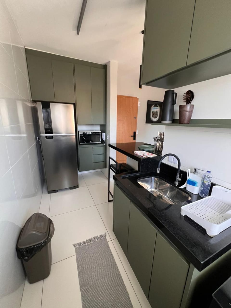 Kitchen or kitchenette, oven, stove
