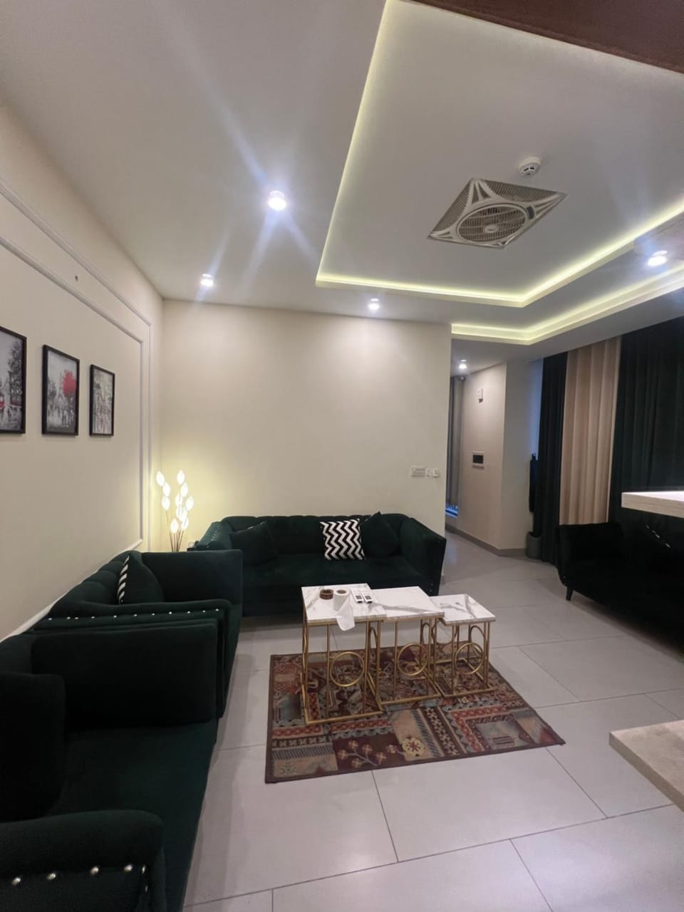 Trendy 1 Bed Apartment in Bahria Phase 7 Wifi & AC Apartment in Islamabad Capital Territory