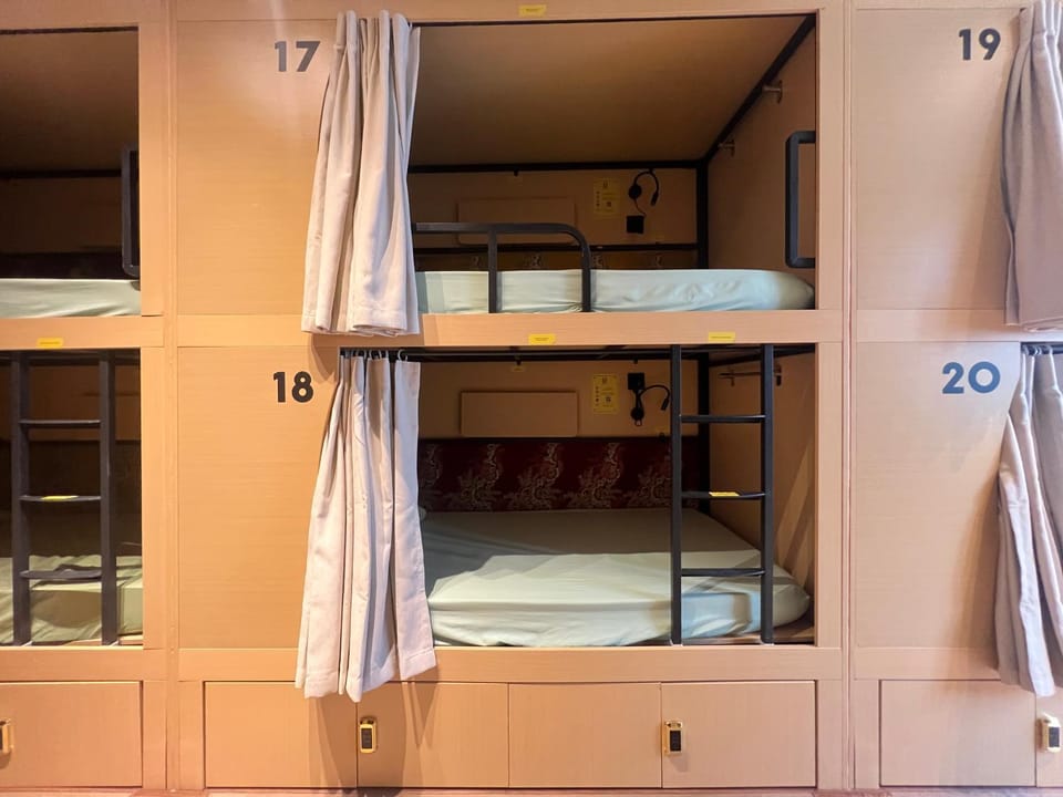 bunk bed