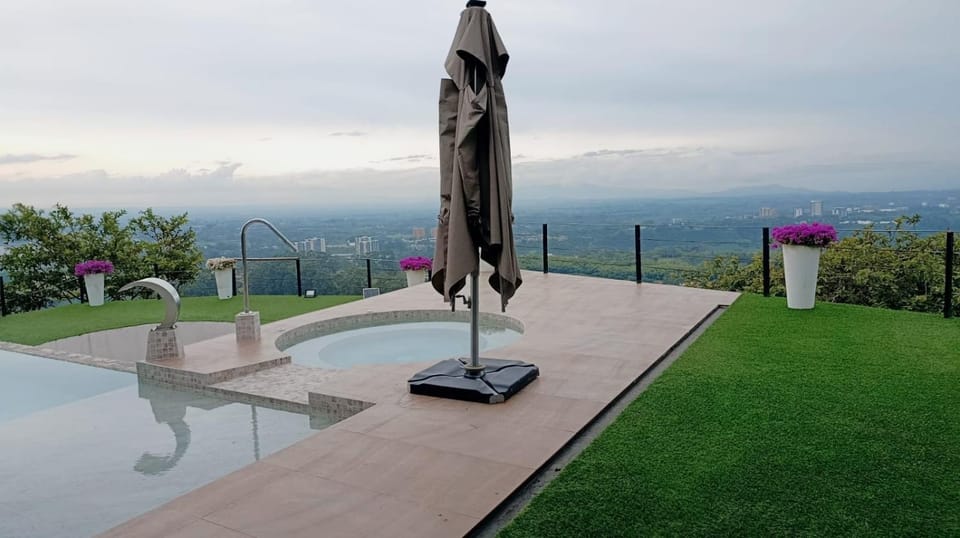 Mirador House in Pereira