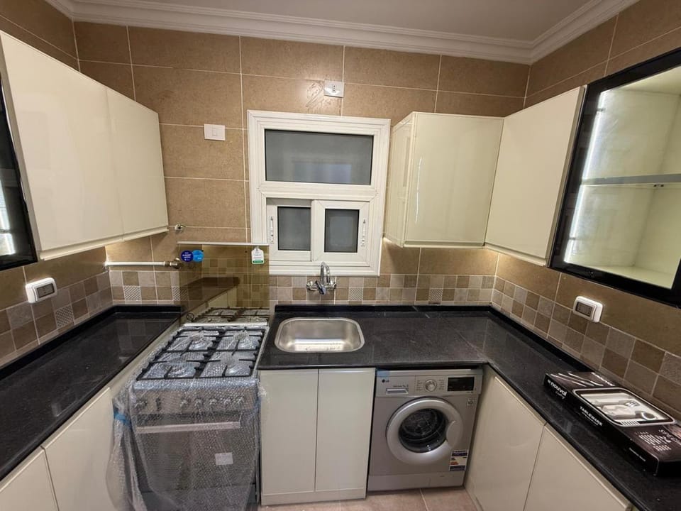 Royal Suites Apartment in Cairo Governorate