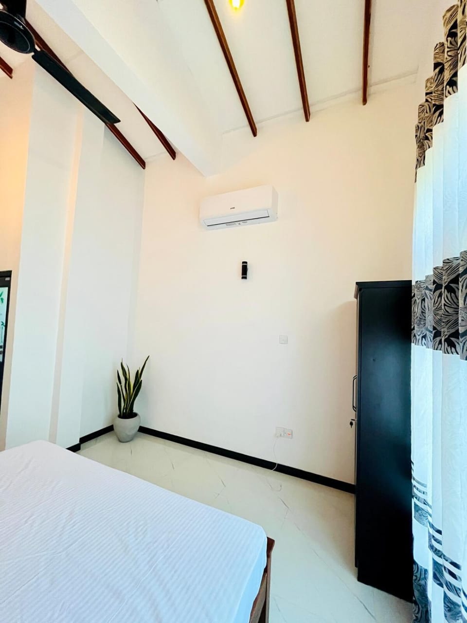 Green Hill Villa Thalpe Apartment in Southern Province