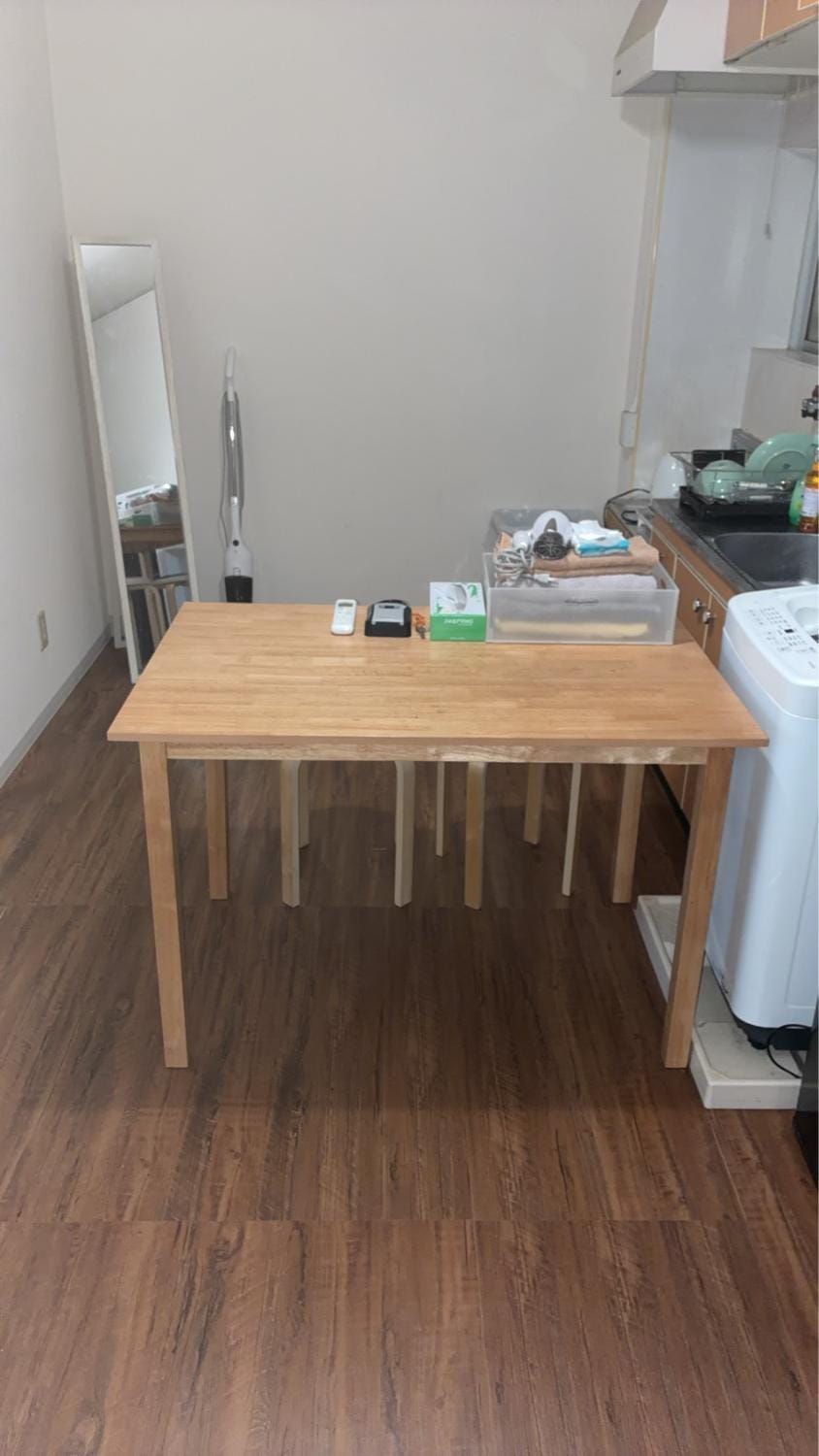 Wide bright room with 3beds Apartment in Osaka