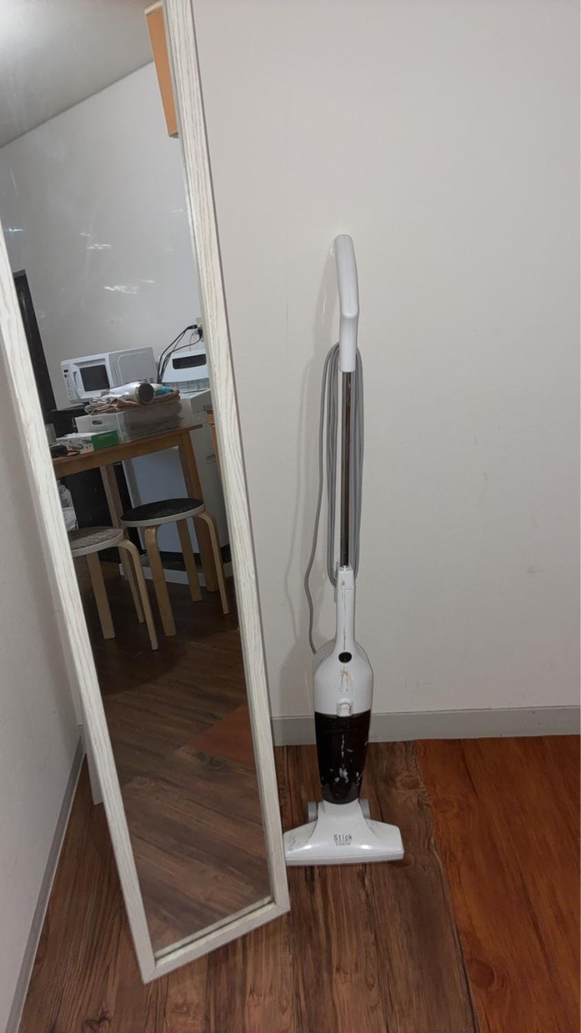 Wide bright room with 3beds Apartment in Osaka