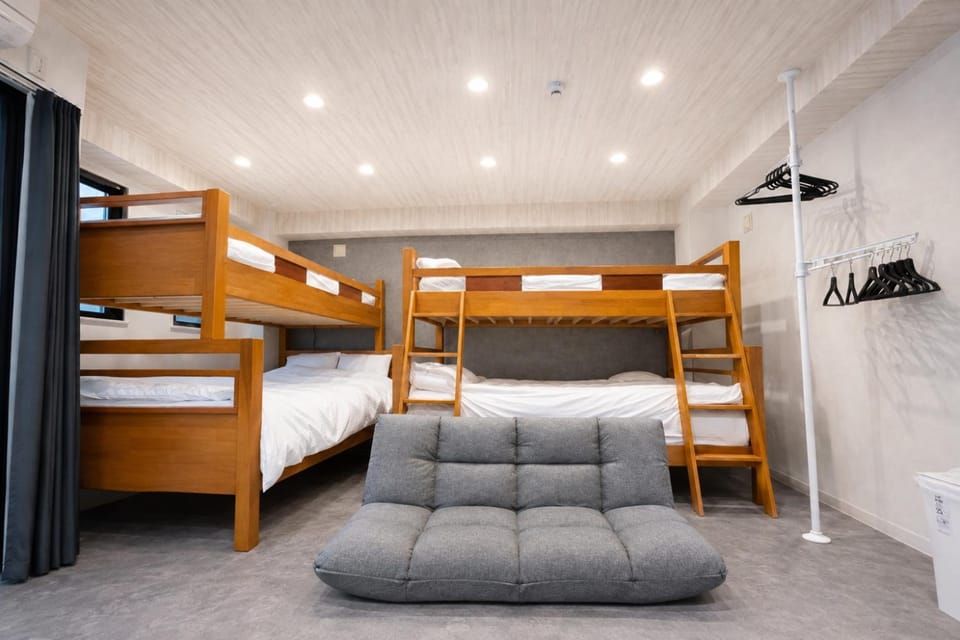 Bed, bunk bed