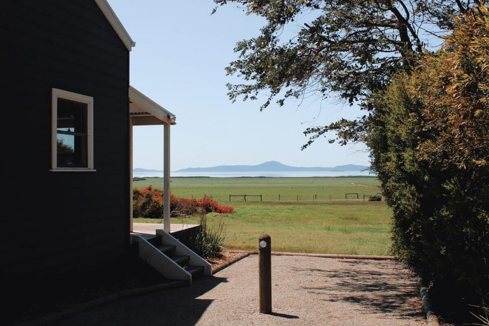 Wattle - The Yanakie House - Wilsons Promontory House in Wilsons Promontory