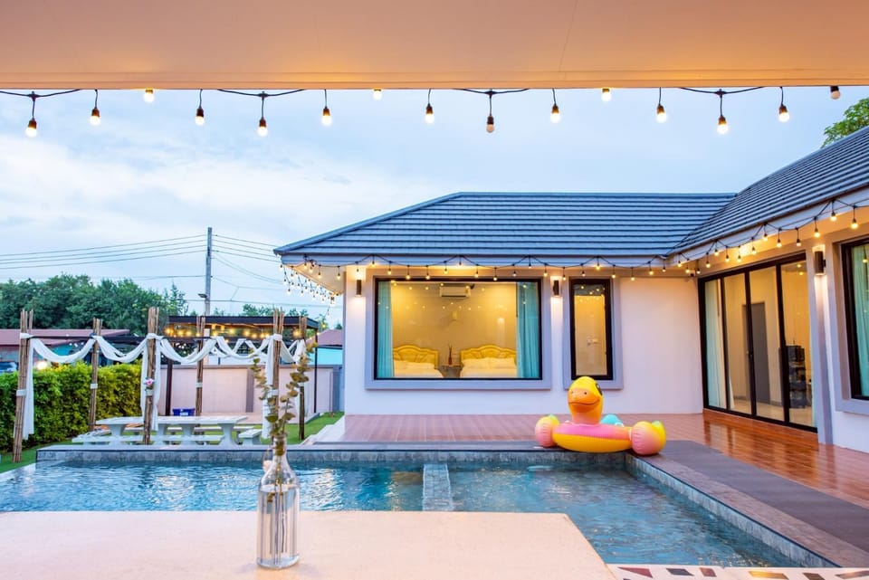 INNER Poolvilla Pattaya House in Pattaya City