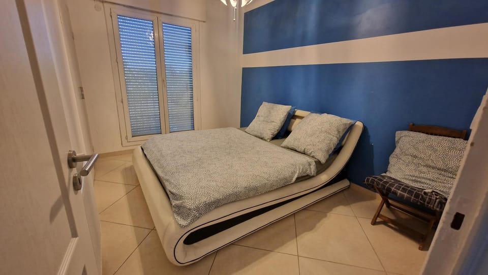 Grand Appartement - Climatisation- Wifi - Avignon - 4 chambre 7 places Apartment in Avignon