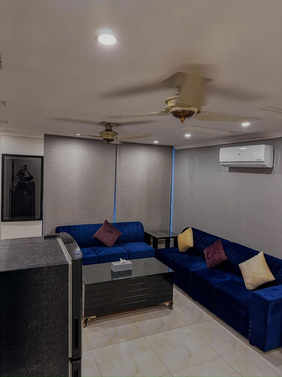 TV and multimedia, Living room, Seating area, fireplace, air conditioner