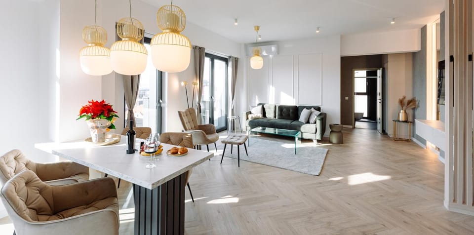 Living room, Seating area, Dining area