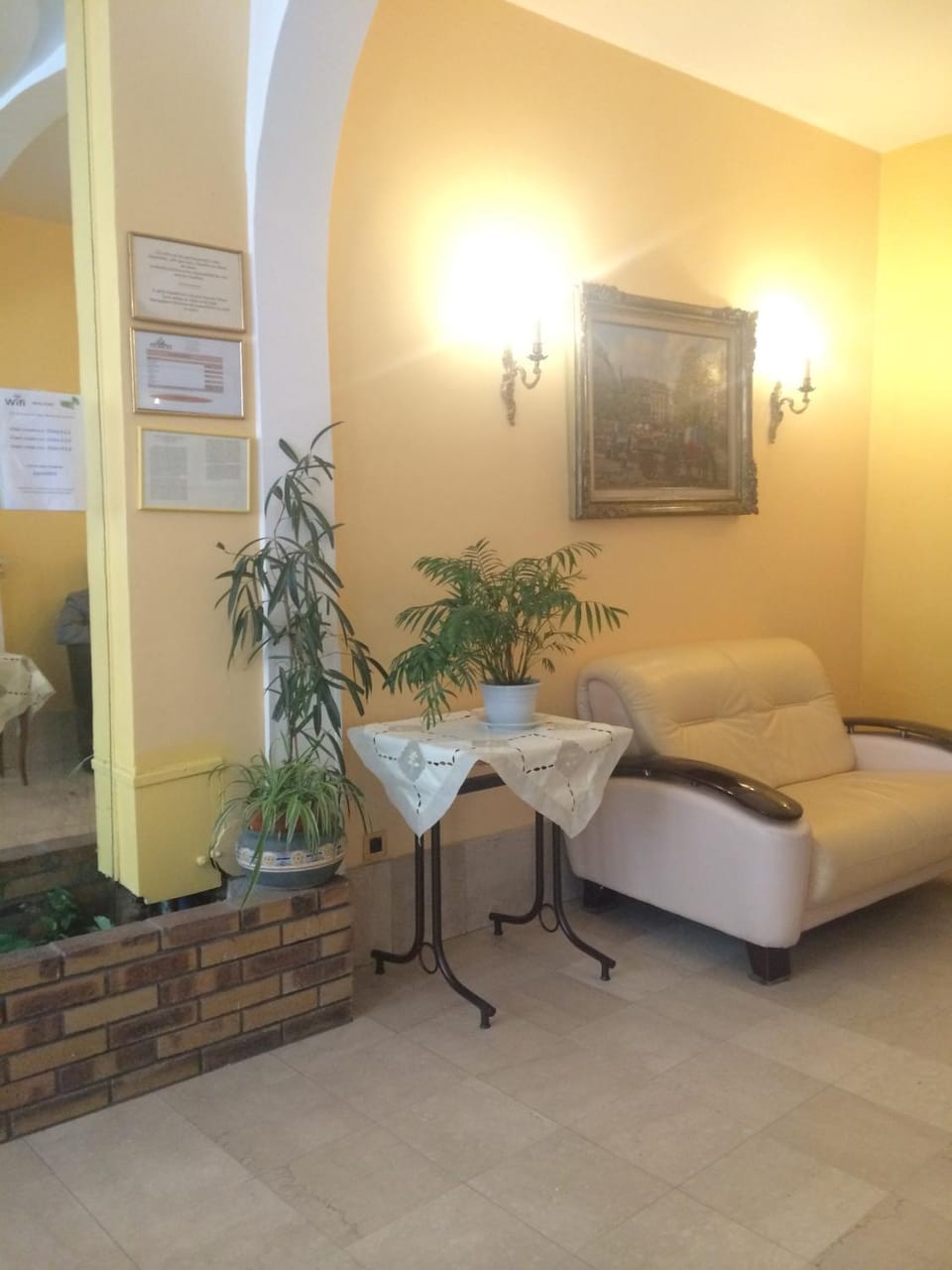 Decorative detail, Seating area