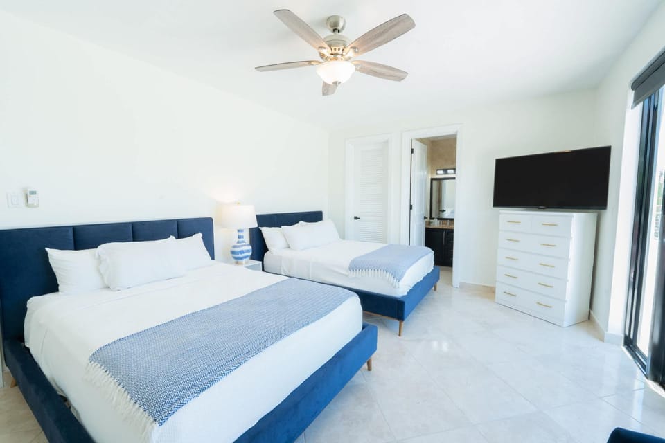 5 BR Dorado Dreams at Ritz Dorado Beach Resort Villa in Dorado