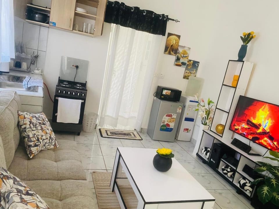 Tash Studios Apartment in Diani Beach