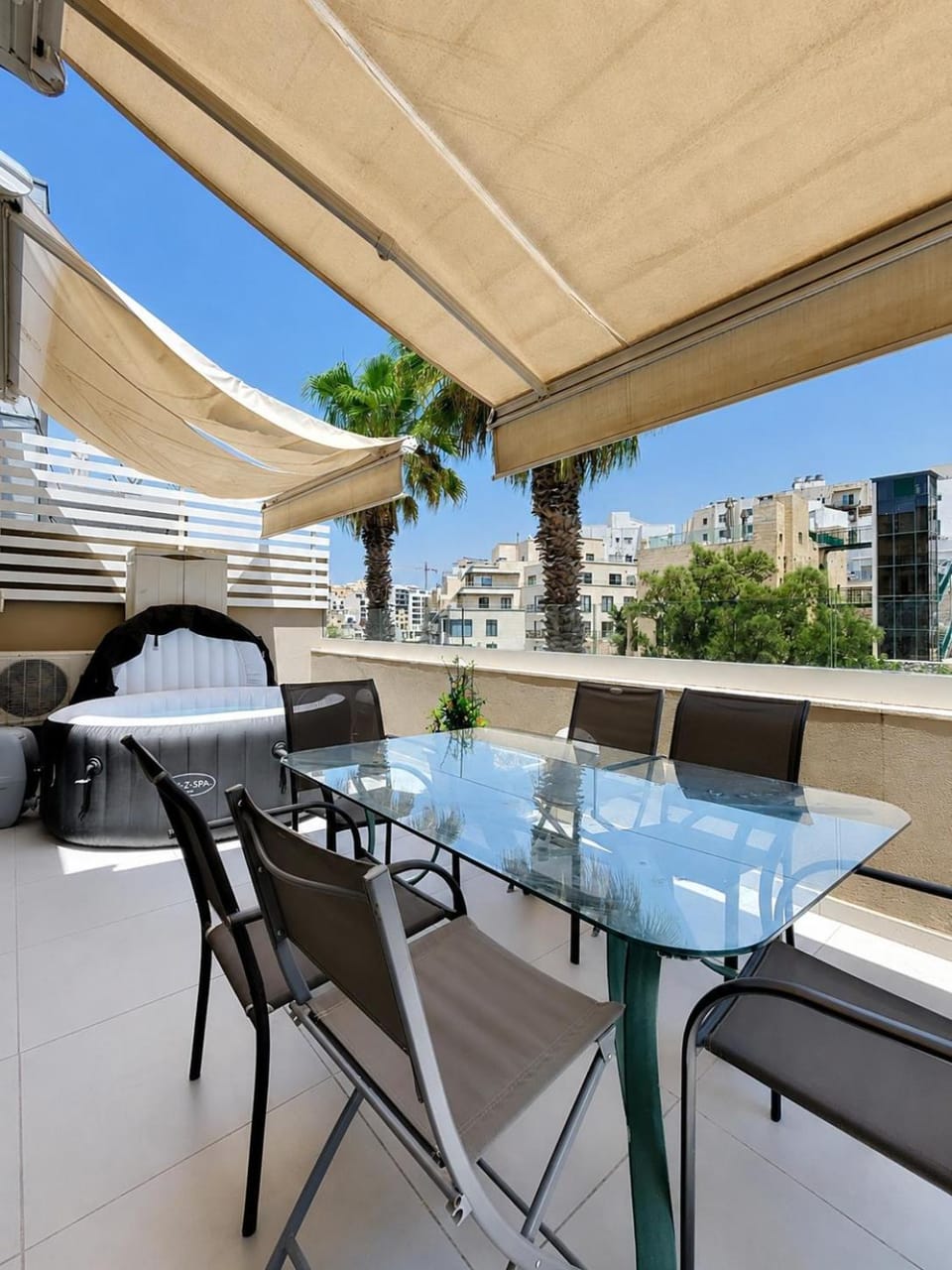 St Julian's 2Br Terrace Suite with Private Jacuzzi Apartment in Saint Julians