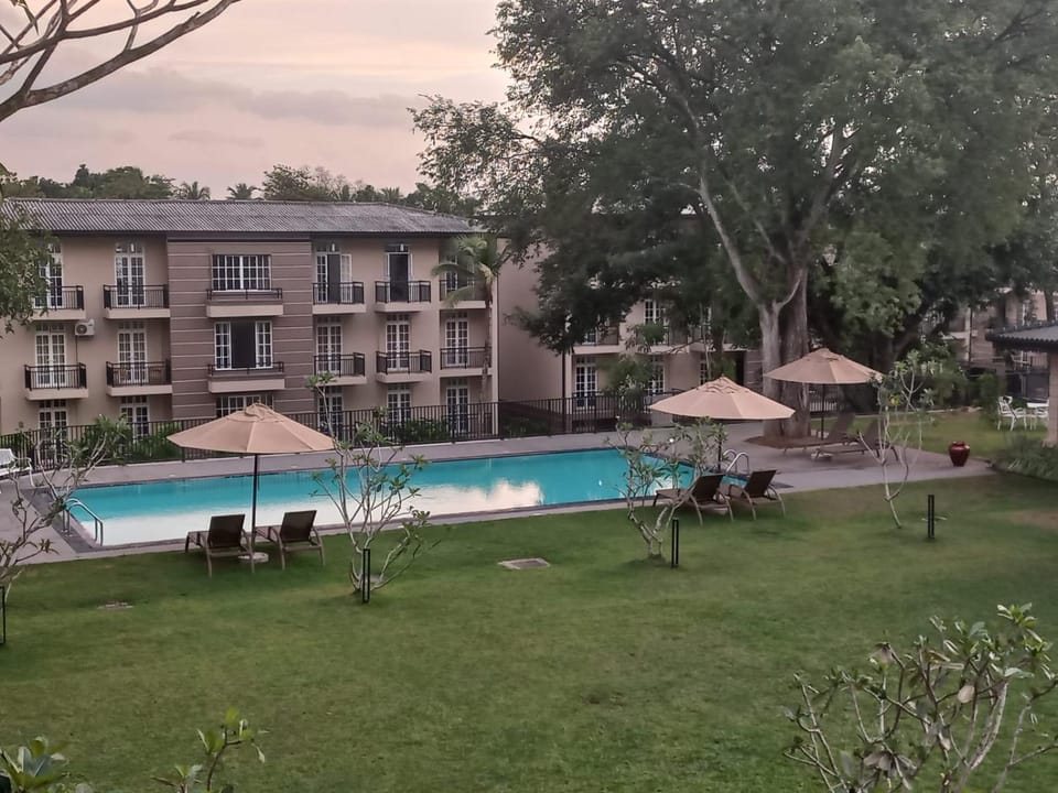 COZY Two BEDROOM APARTMENT- YAKKALA Apartment in Western Province