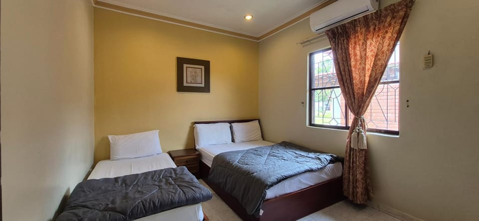 Lilac Villa A'Famosa Resort by Holiday Pool Villa Villa in Negeri Sembilan, Malaysia
