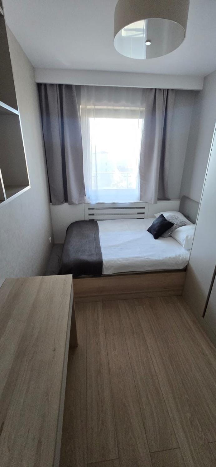 Bedroom, wardrobe
