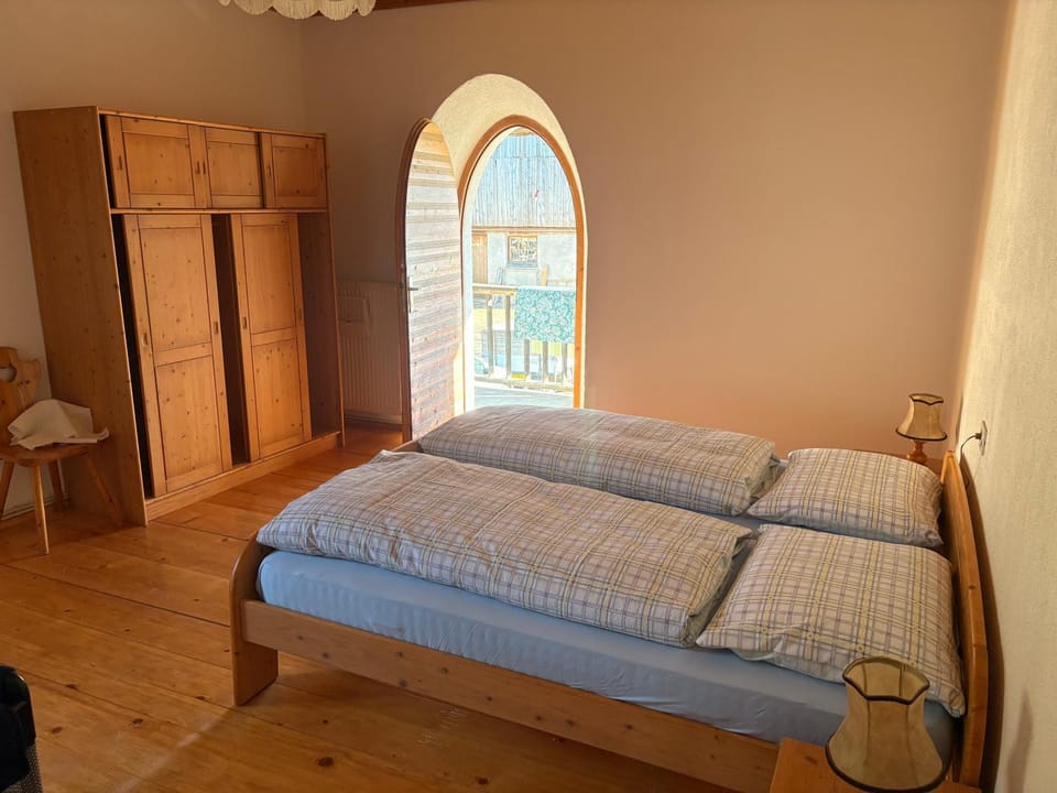 Bed, Photo of the whole room, Bedroom, wardrobe