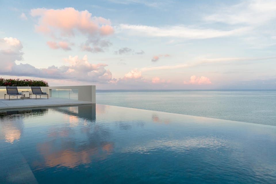 Seating area, Sea view, Swimming pool, Swimming pool