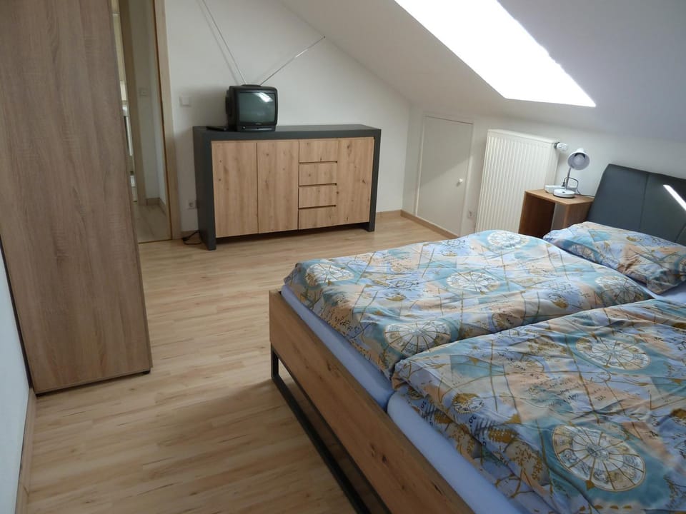 Property building, Living room, Bedroom