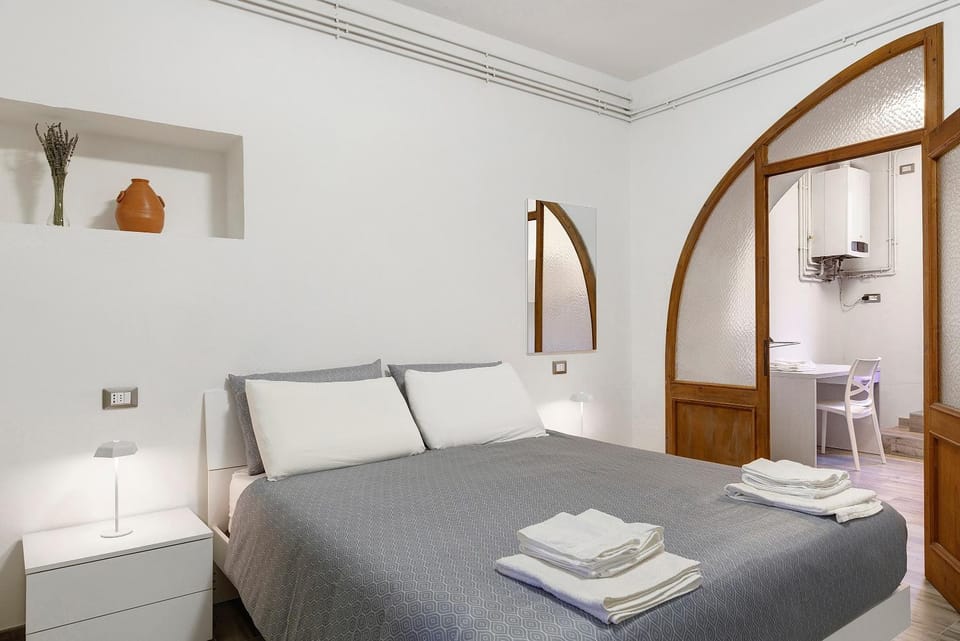 Living room, Bedroom