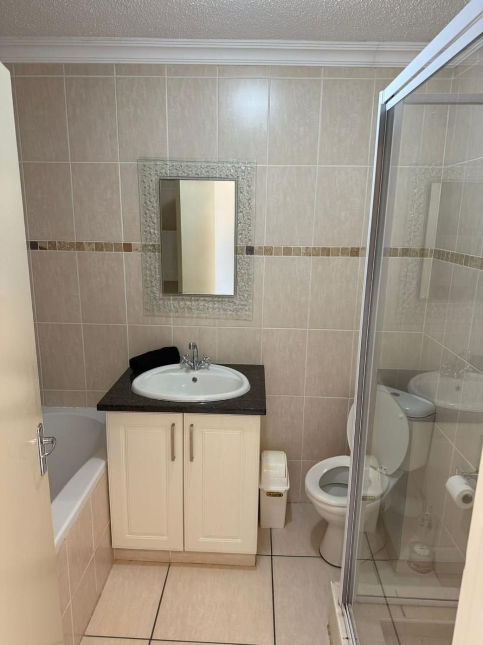 222 Laguna La Crete Apartment in Margate