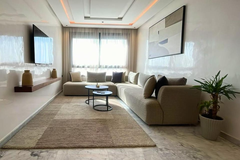 Quiet haven near Sheikh Khalifa Hospital Apartment in Casablanca
