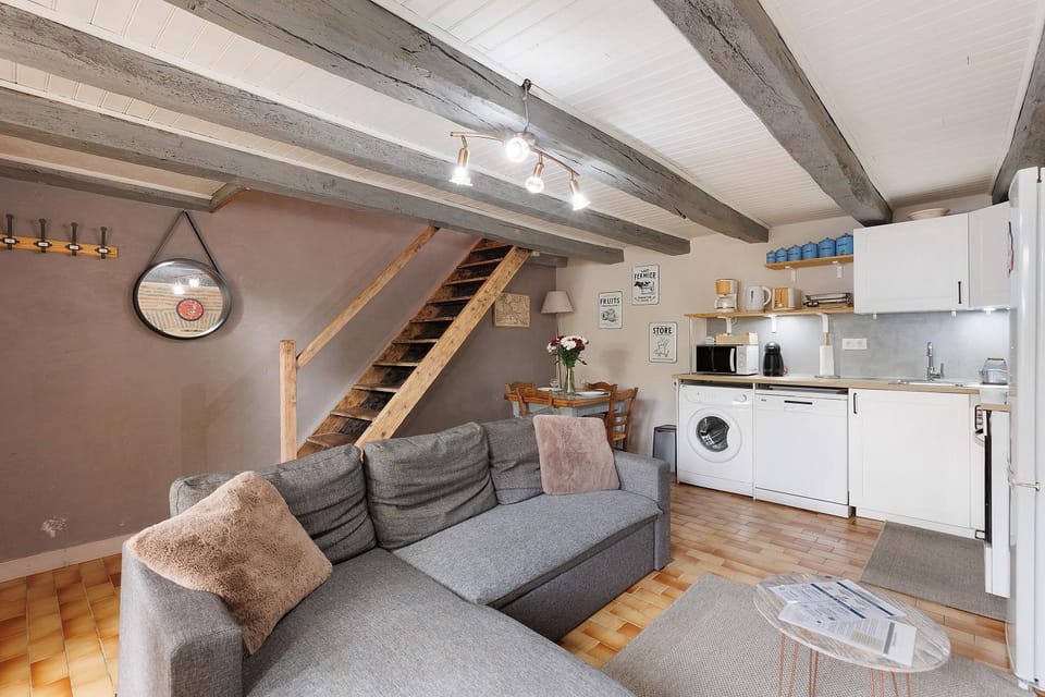 Property building, Living room