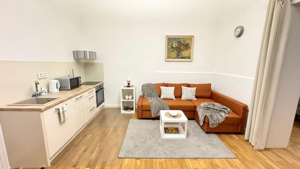Bed, Kitchen or kitchenette, Seating area, kitchen, kitchen