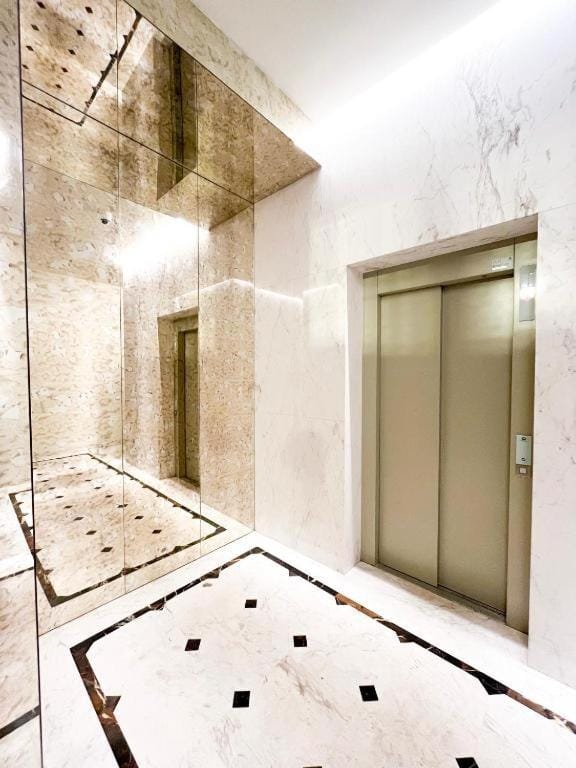 elevator
