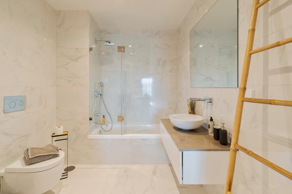 Shower, Bathroom, Bath, bidet