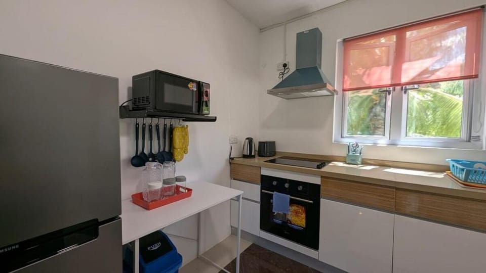 Tamarin APT 3 wPool- 4 min from Beach Apartment in Rivière Noire District, Mauritius