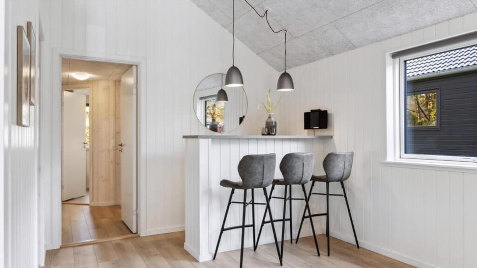 Lounge or bar