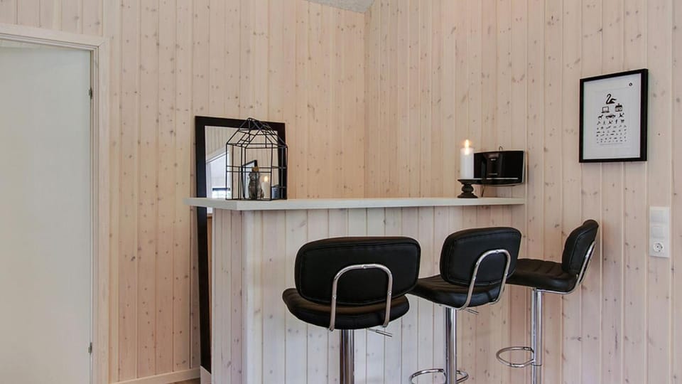 Lounge or bar