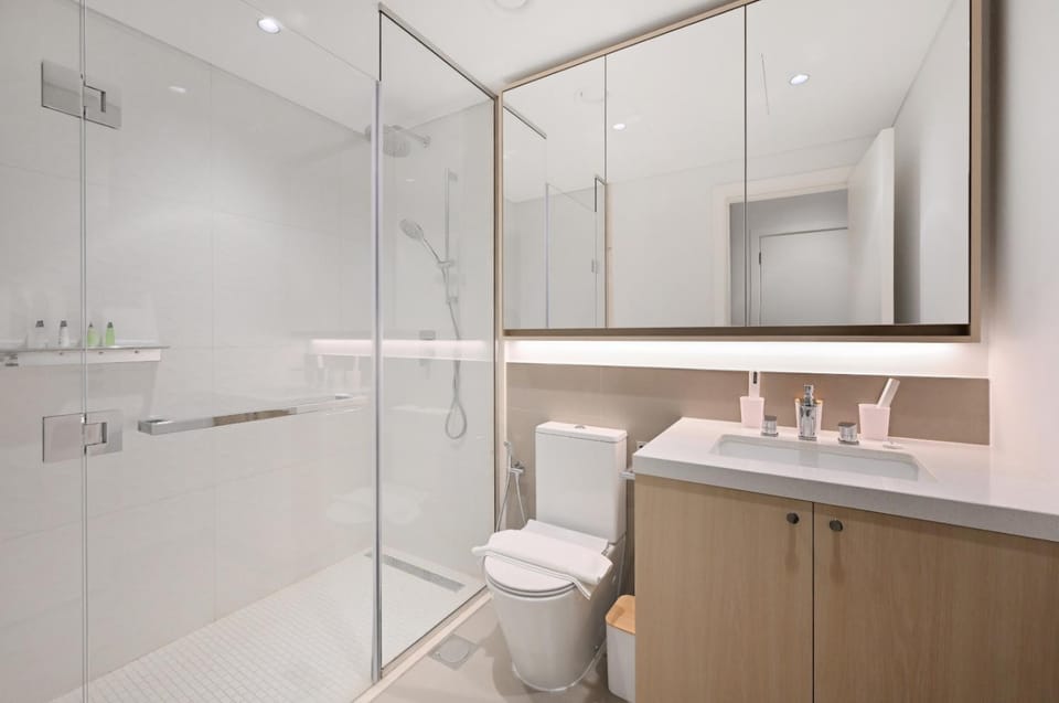 Toilet, Bathroom