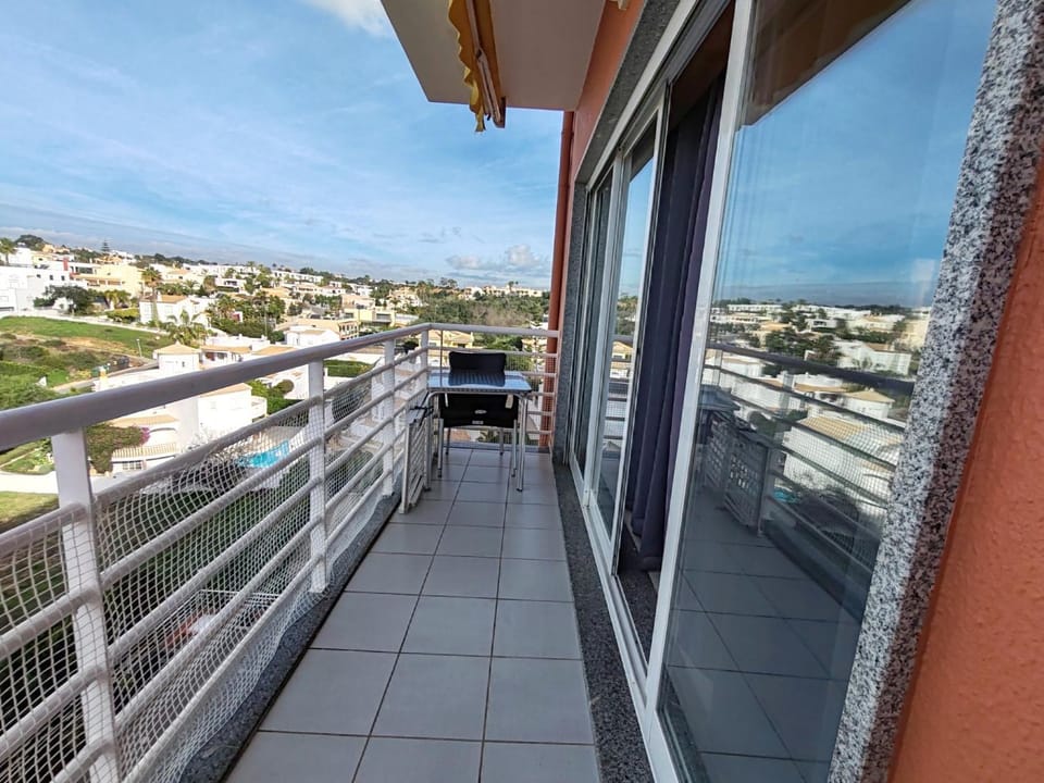 Balcony/Terrace, City view