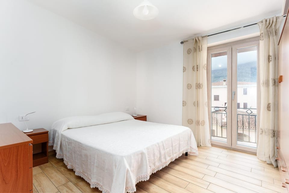 Property building, Living room, Bedroom