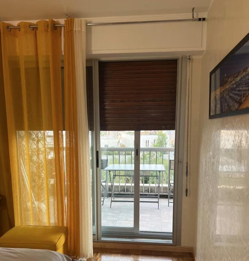 Petit Cocon Palais Lonchamp Apartment in Marseille