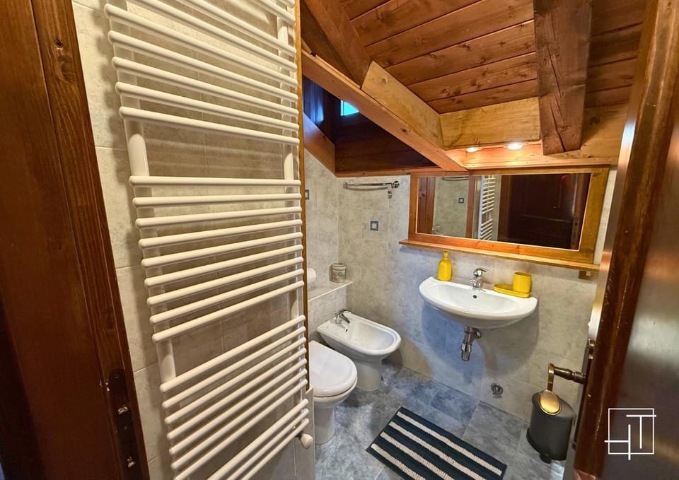 HT - Chalet panoramico con vista sulle Dolomiti Apartment in San Vito di Cadore