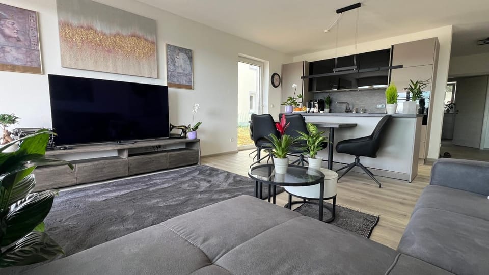 TV and multimedia, Living room, kitchen