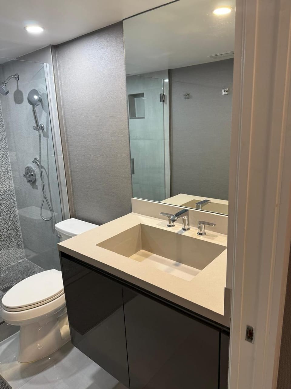 Shower, Toilet, Bathroom