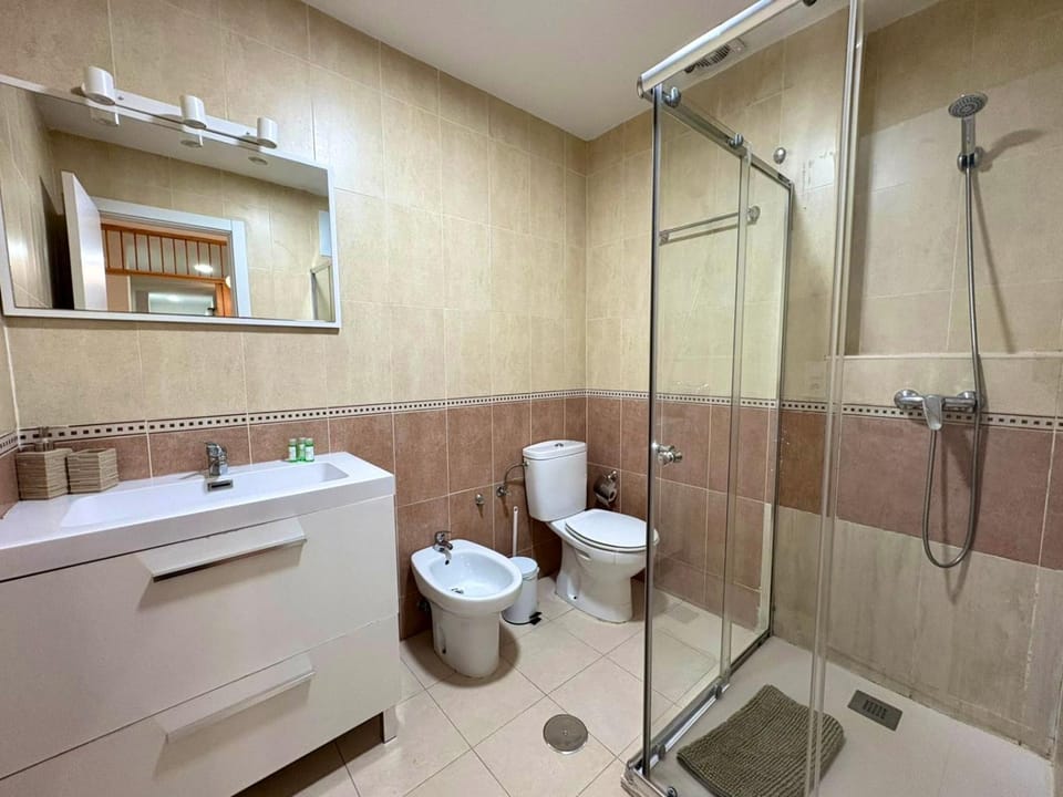 ANSA Beach Apartments - Jinetes Suite Apartment in Malaga